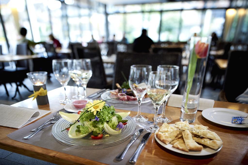 Hotel Restaurant Rathaus 툰 객실 사진