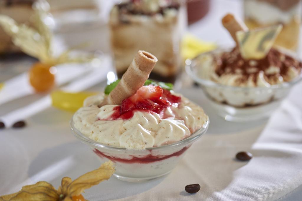 Hotel Restaurant Rathaus 툰 외부 사진